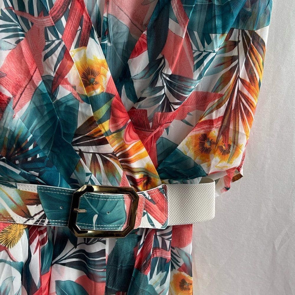 Tropical romper  - Picture 7 of 11
